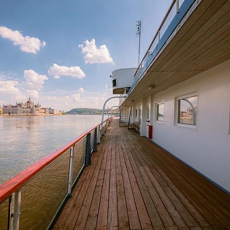 Grand Jules - Boat Hotel Budapeste Exterior foto