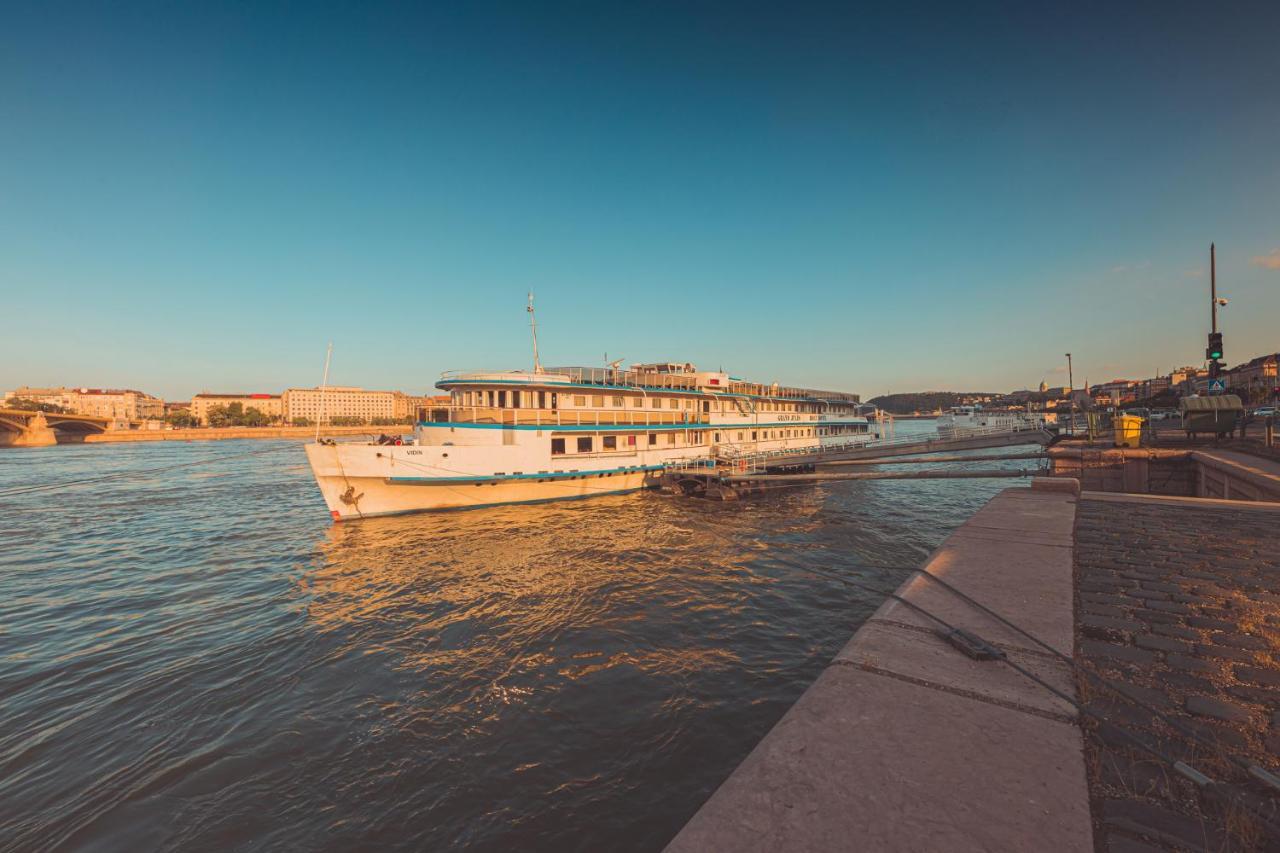 Grand Jules - Boat Hotel Budapeste Exterior foto